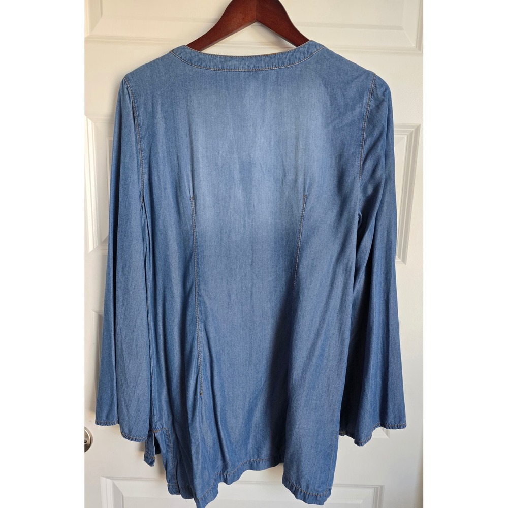 INC International Concepts Blue Chambray Lace Up Tunic Blouse Grommet Top Size 8 - Picture 4 of 4